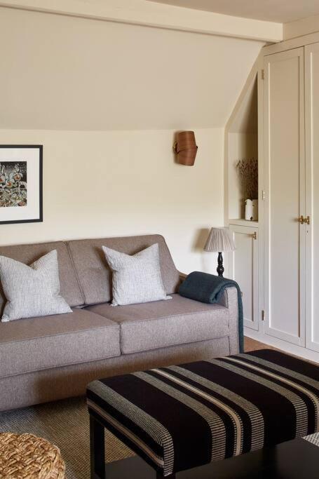Dawn At The Sun Inn Felmersham, Our Signature Duplex Suite Sharnbrook ภายนอก รูปภาพ